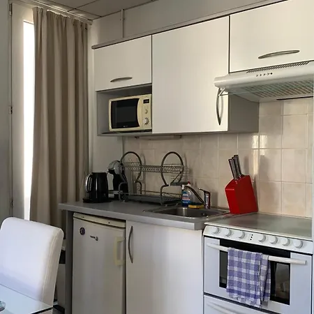 アパート 1 Bedroom Flat In The Street *